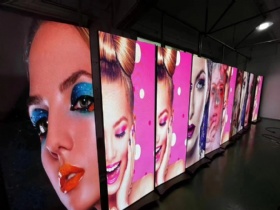 Europe P2.604mm LED Foldable Poster Screen